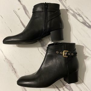 Black Boots